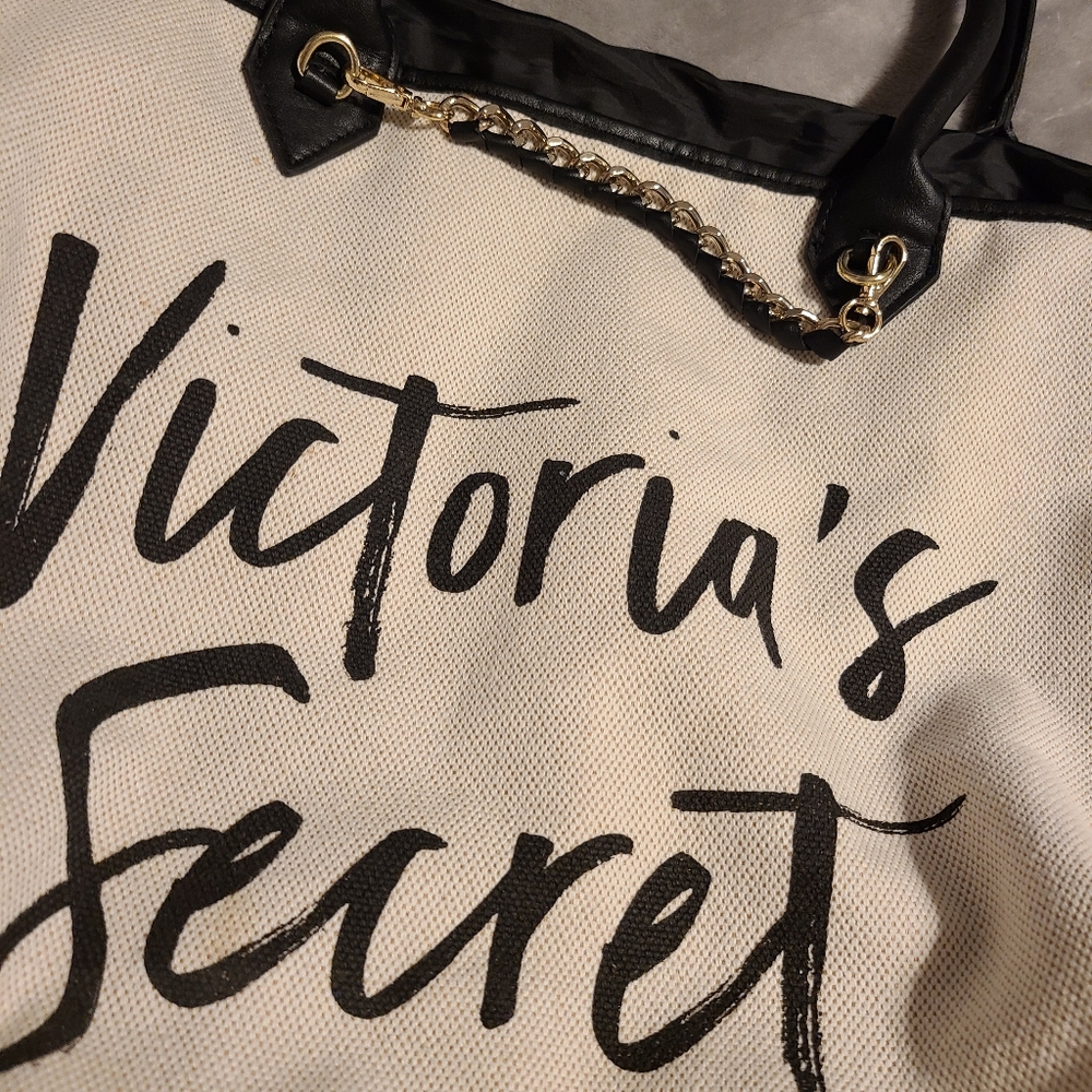 Victoria Secret Weekend Bag - Picture 2 of 4